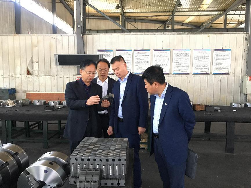 开云网页版登录入口-开云(中国)
赴荣康实业公司进行考察交流(图2) 开云网页版登录入口-开云(中国)
赴荣康实业公司进行考察交流(图2)