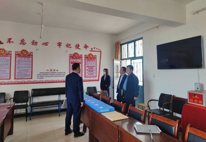 筑起安全墙 照亮乡村路——开云网页版登录入口-开云(中国)
鼎力支持包抓共建村社文明创建工作(图9) 筑起安全墙 照亮乡村路——开云网页版登录入口-开云(中国)
鼎力支持包抓共建村社文明创建工作(图9)