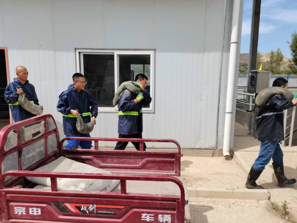 开云网页版登录入口-开云(中国)
城东污水处理公司开展防汛应急演练活动(图2) 开云网页版登录入口-开云(中国)
城东污水处理公司开展防汛应急演练活动(图2)